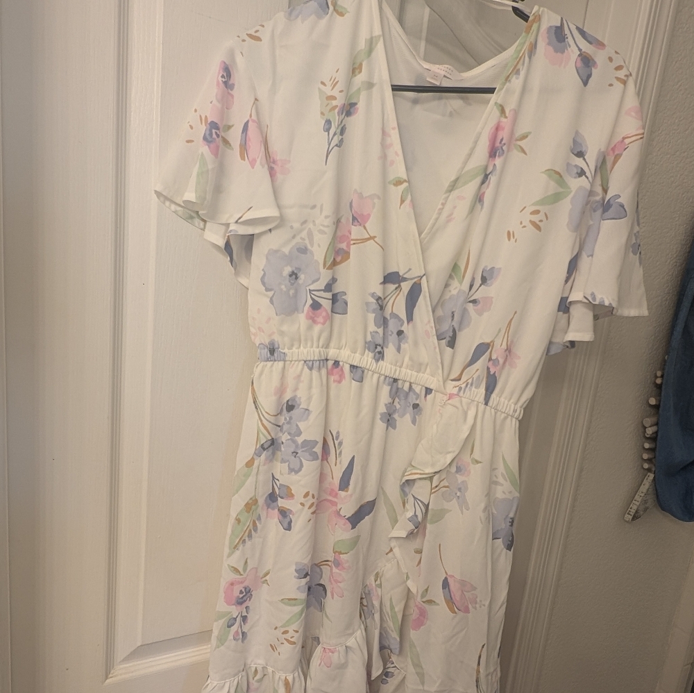 LC Lauren Conrad White Dress